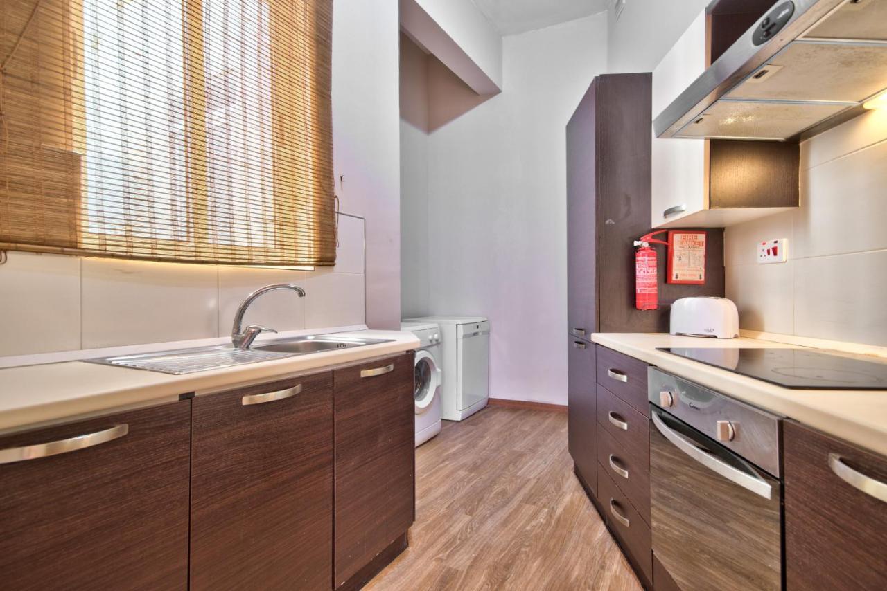 Sapphire Residences - Sliema 2 Bedroom Apartments With Views By Shortletsmalta ภายนอก รูปภาพ