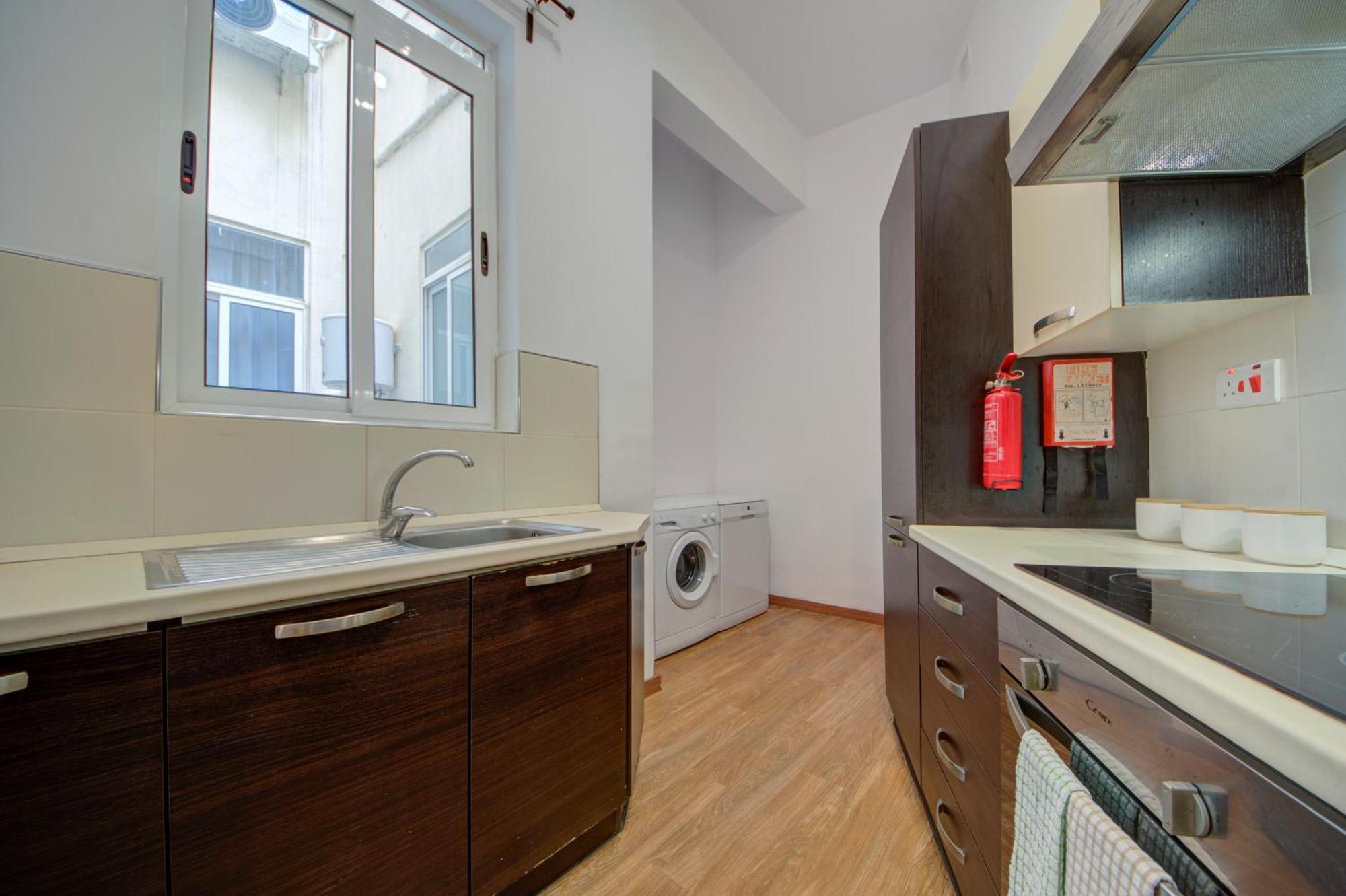 Sapphire Residences - Sliema 2 Bedroom Apartments With Views By Shortletsmalta ภายนอก รูปภาพ