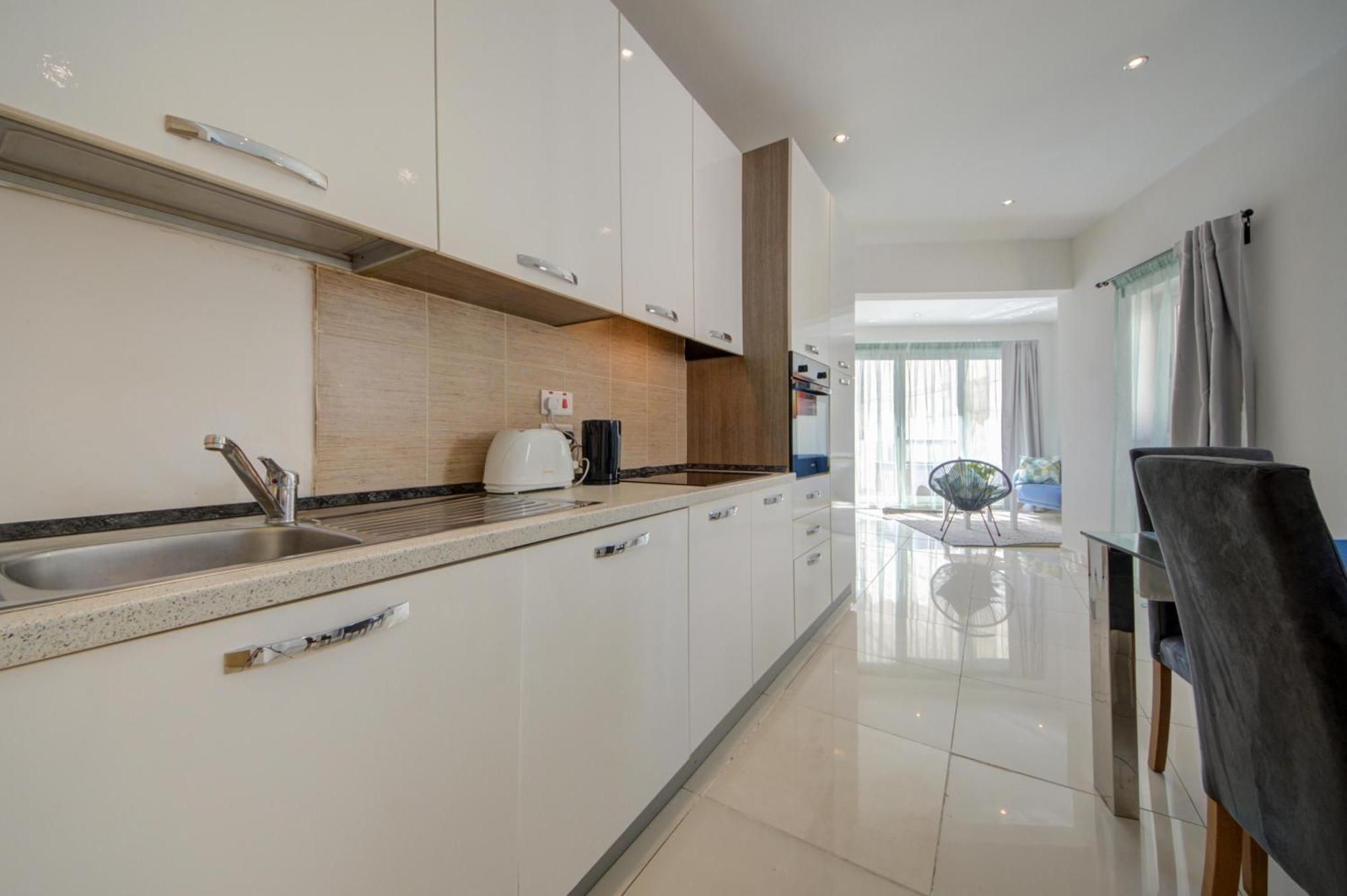 Sapphire Residences - Sliema 2 Bedroom Apartments With Views By Shortletsmalta ภายนอก รูปภาพ